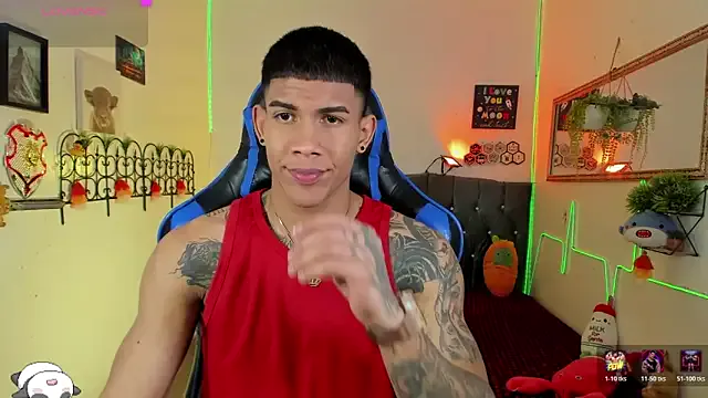 Damian_latinxxx — I want to see your cock