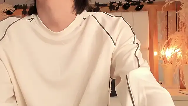 Daphne_And_Roger on StripChat