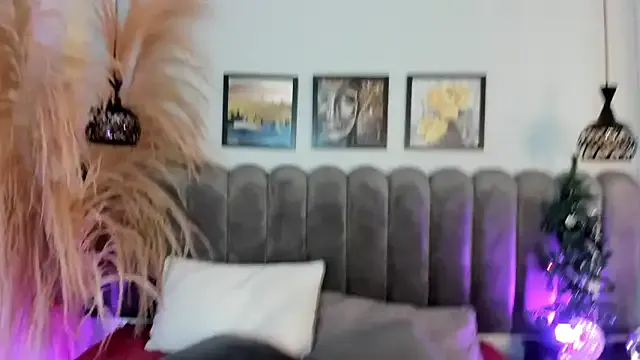 Dark_nina_ on StripChat