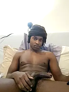 DarkSkinStroker on StripChat