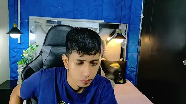 darwinandbrayann on StripChat