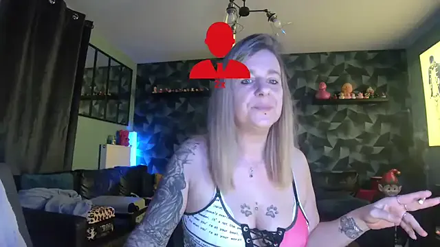 Delichieuse5 — string off