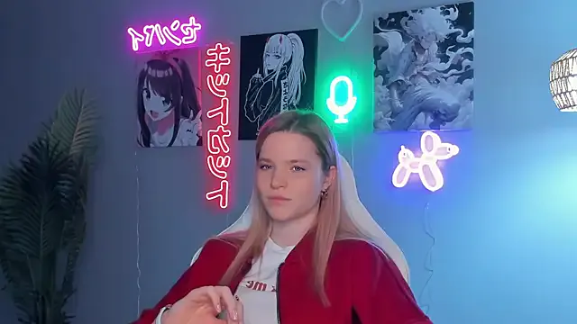 DelmaLasky from StripChat