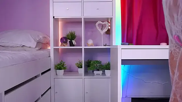 DeniseDevilles — Lets get naked