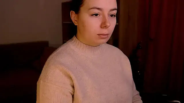 Di_na_Bell — topless