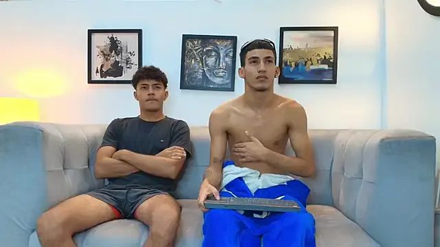 DIAMOND_BLACKS on StripChat