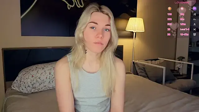 DianeHonnette — Drooling fingers inside panties