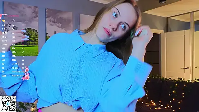 DivaViera — TEASE TENDER NECK