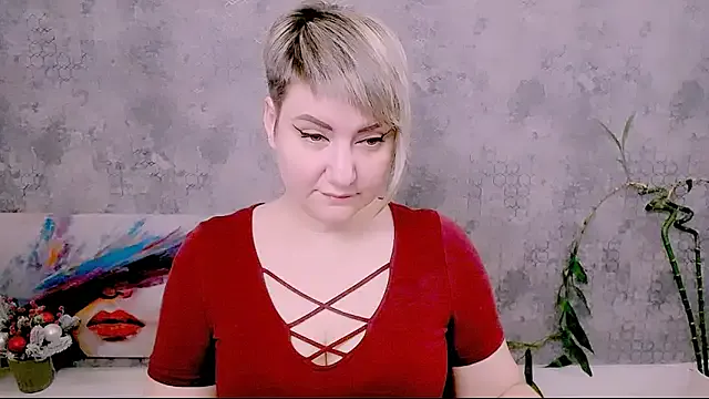 Djullia on StripChat