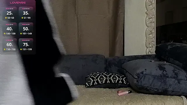 dollylight — show random tatto