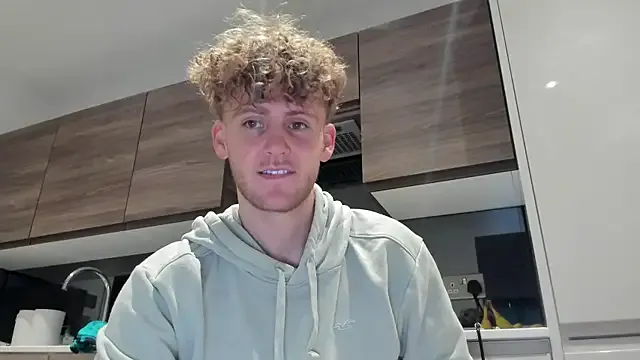 DominantAlex18 on StripChat