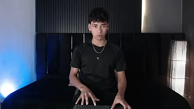 Dominic_ghost on StripChat