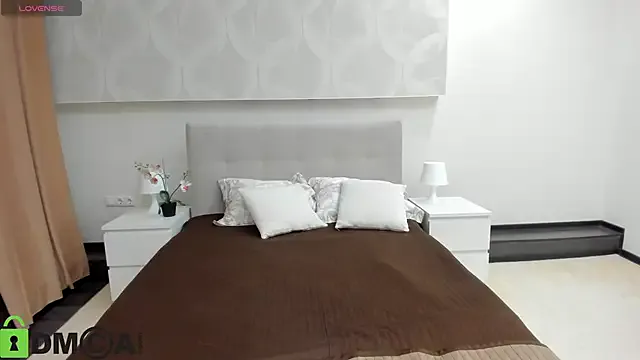 Donna_Evans on StripChat