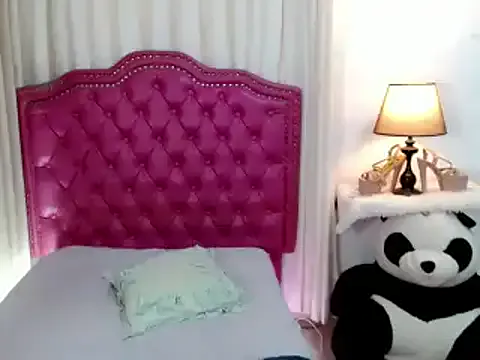 DreamLADYBOY on StripChat