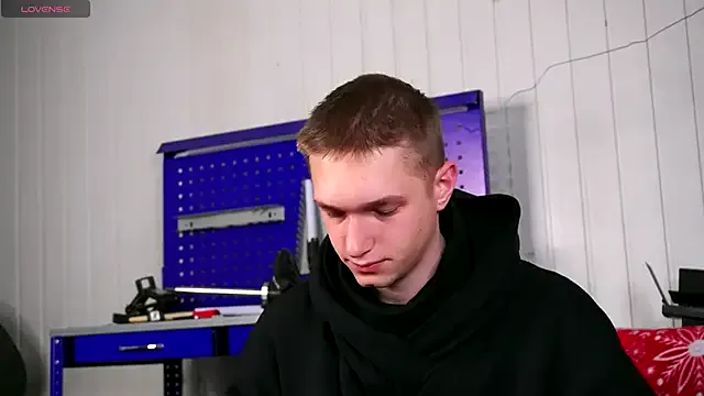 dustyn_fox on StripChat