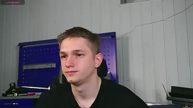 dustyn_fox on StripChat