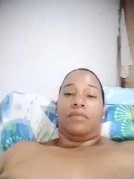 EbonyHorrny — make me squirt today