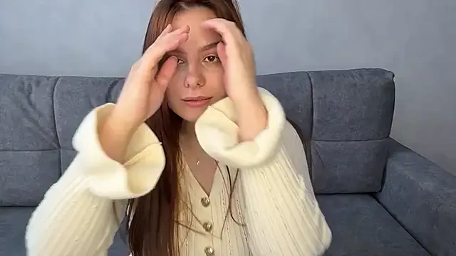 Ellaizatelly — passionate touches on my body