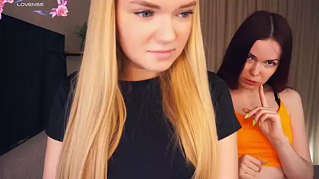 EllenReeves on StripChat 