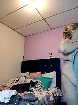 EllisW8 on StripChat