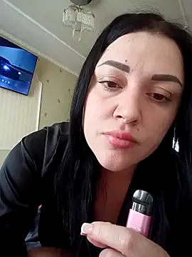 Elsie-Nora from StripChat