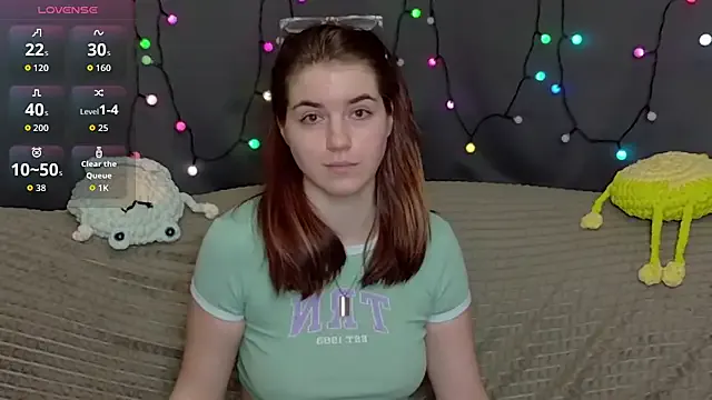 ElzaBlis on StripChat