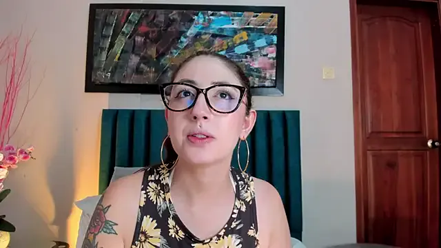 Emilywatsonn on StripChat