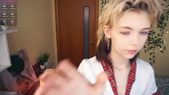 EngelAlman on StripChat 