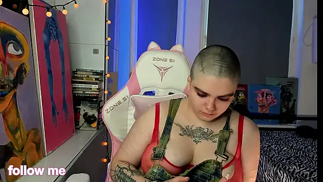 enigmastella on StripChat