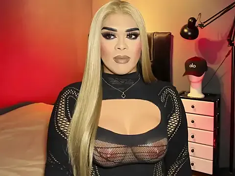 EtiquetteMistressxx on StripChat