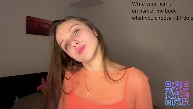 EvaRenard — make that ass red like a tomato