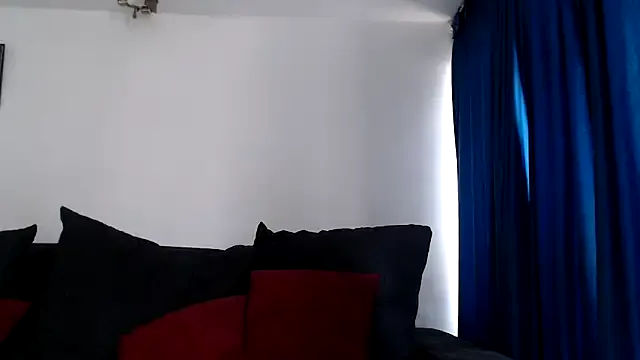 evilheart_69 on StripChat