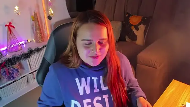 evy_orange1 on StripChat