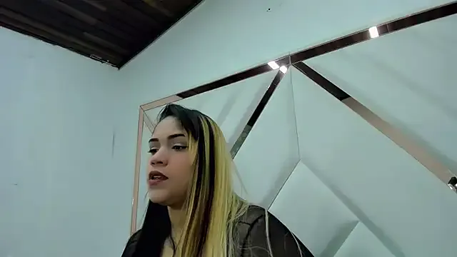 Faehlis__ on StripChat