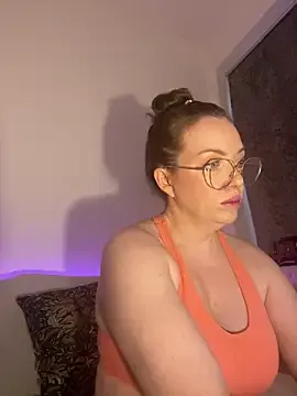 FemDom_RubyKnightXXO on StripChat