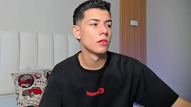 FireGuy_99 on StripChat