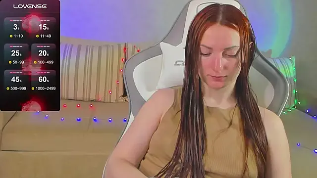 FlamyGold on StripChat