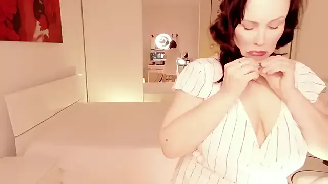 FlirtyFox_ on StripChat