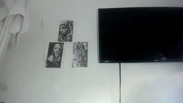 Foxy_Lovex — Freechat on StripChat