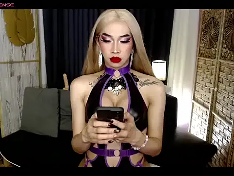 Foxysexykendra — cum with me!!!