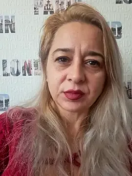 freyyamore1 on StripChat