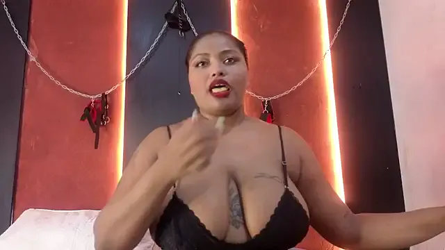 Gaby_palmers — oil all over my body