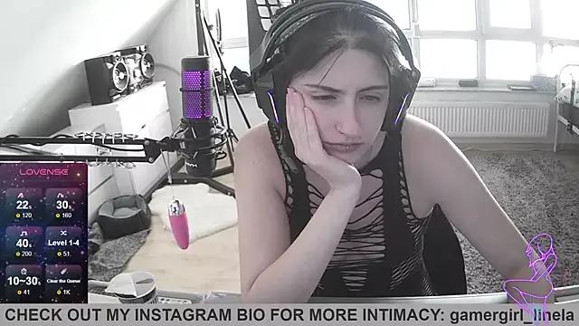 Gamergirl-Linela — LT Gets Surprise Video