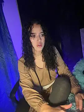 gema_stone — show boobs+oil