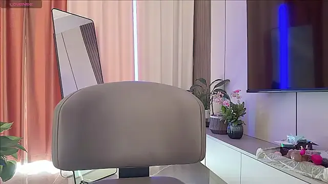 GG-BONG1 on StripChat