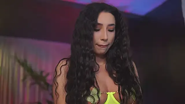 GinaValentinna on StripChat