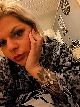 Glory_Max — Oil Tits+ getnaked+Controllink LT 3 min