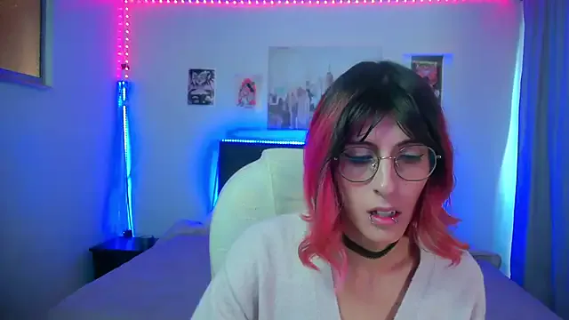 goth_minerva on StripChat