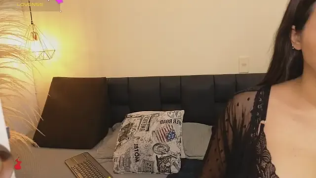 Hannah_williams1 — Fuck me with my fingers