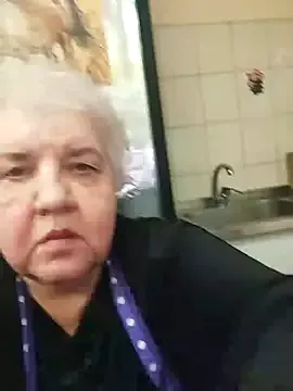 HapinessLovee on StripChat